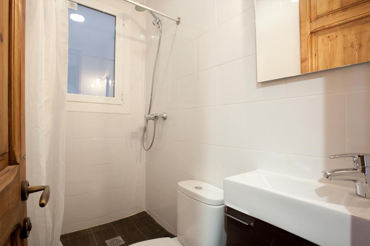 Appartement Bright Near Sagrada Familia *